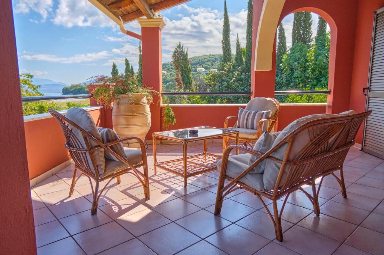 Chrismos Luxury Suites Apraos Corfu Buitenkant foto