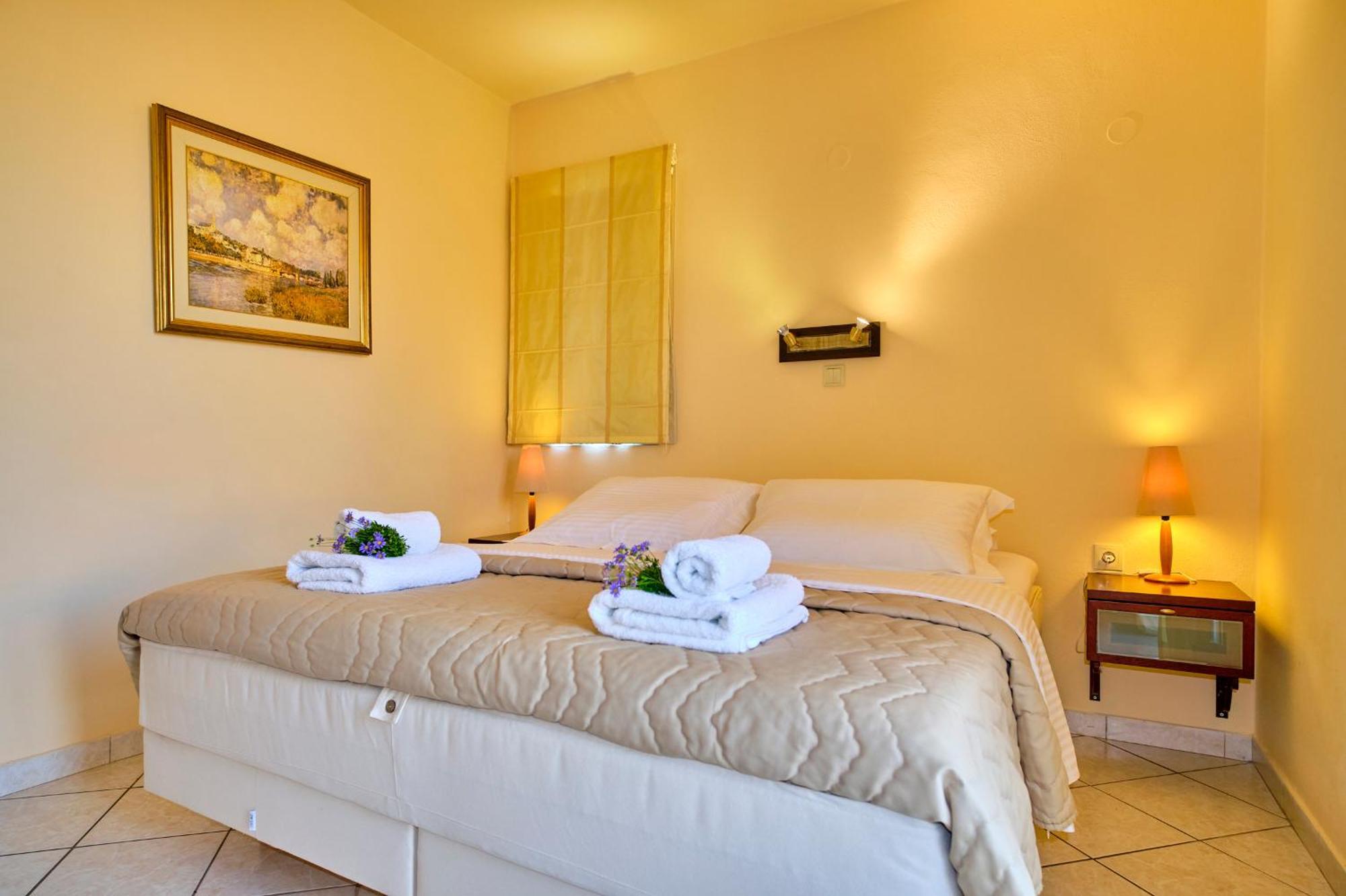 Chrismos Luxury Suites Apraos Corfu Buitenkant foto